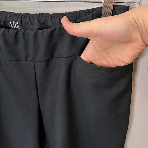 Tail White Label Black Active Shorts- Size 8 - Picture 3 of 5